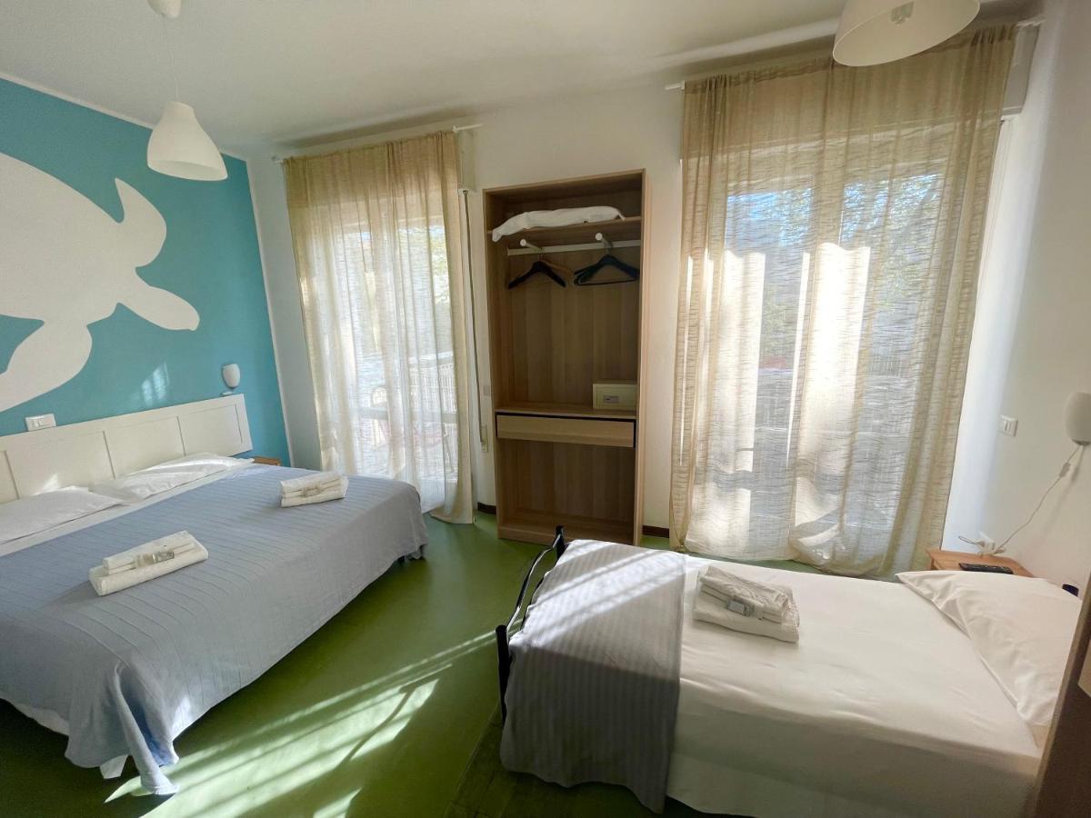 Hotel Aloha 切塞纳蒂科 外观 照片
