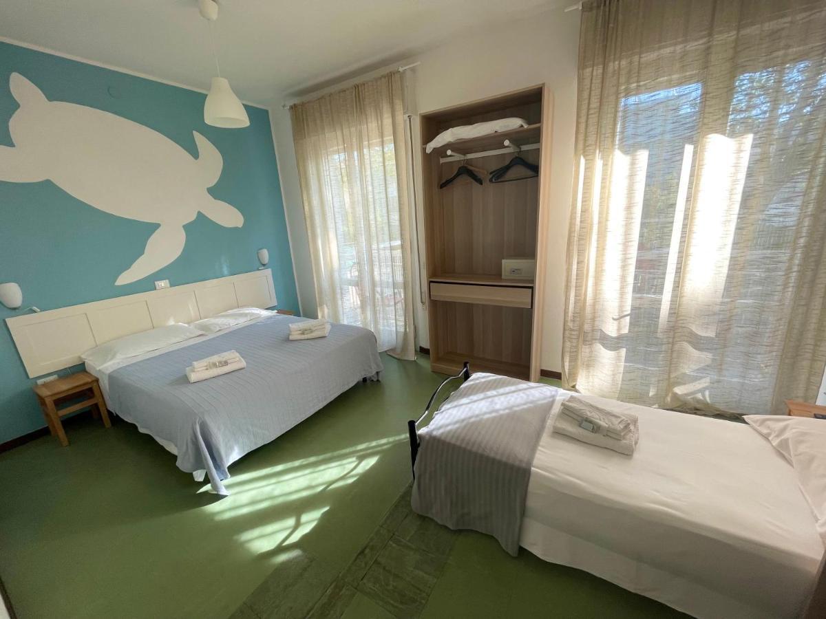Hotel Aloha 切塞纳蒂科 外观 照片